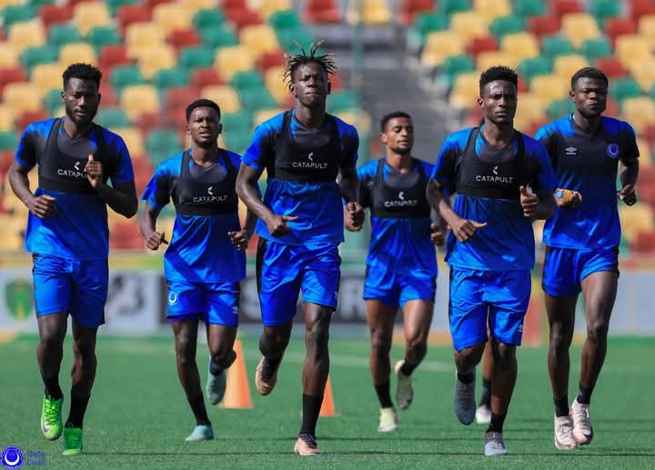 الهلال يتأهب