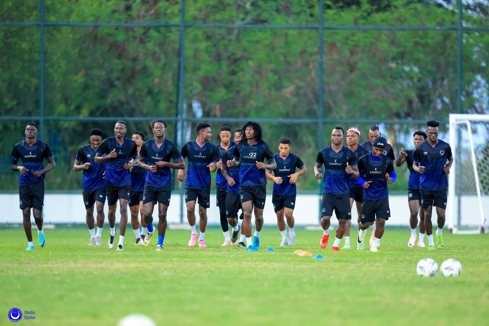 الهلال ينفذ مناورته الرئيسية تأهبا للبوليس 1 FB IMG 1760502194608